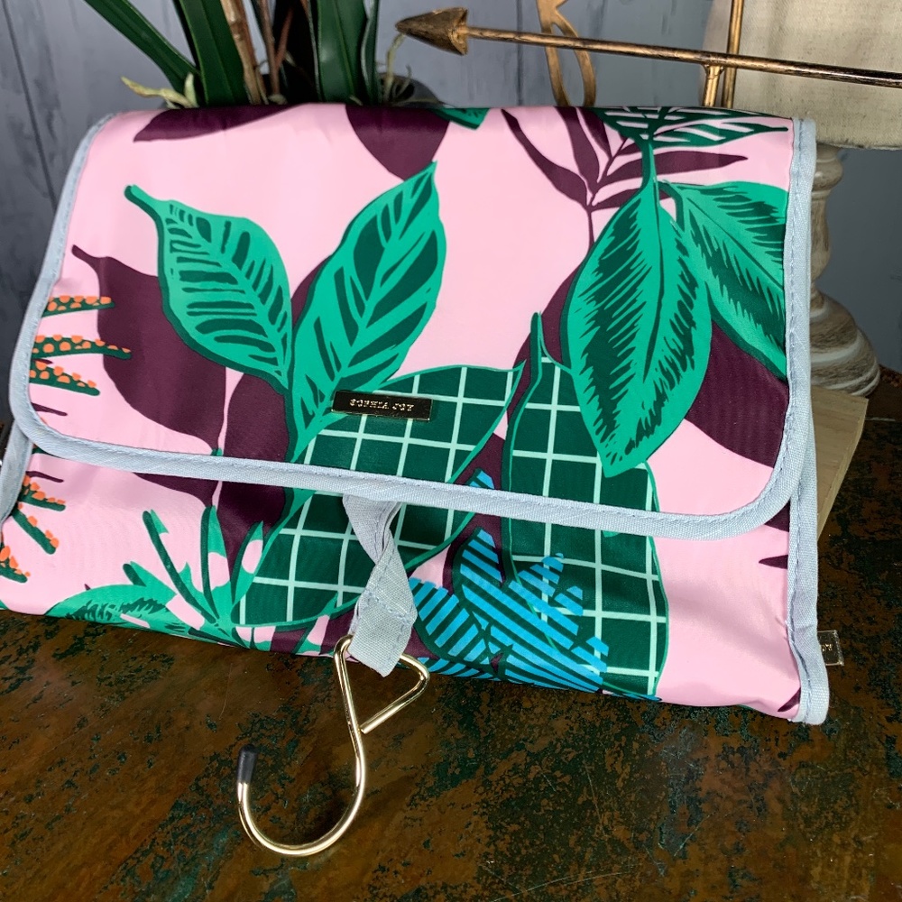 Sophia Joy Cosmetic Travel Case NWOT